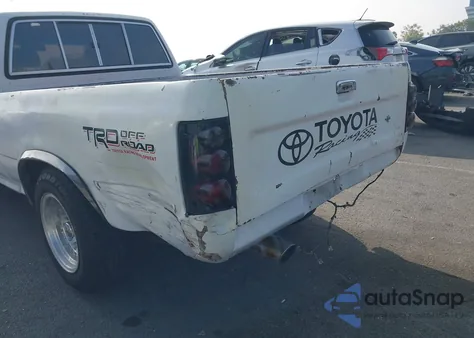 1989 Toyota Pickup 1/2 Ton Ex Long Whlbs Sr5 z USA, uszkodzony, nr VIN JT4VN93G1K0001343